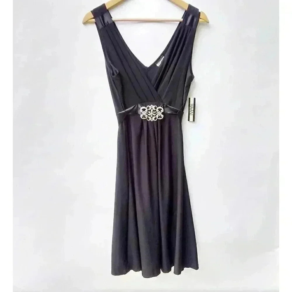 HAANI Women's Sleeveless Black elegant dress Sz L